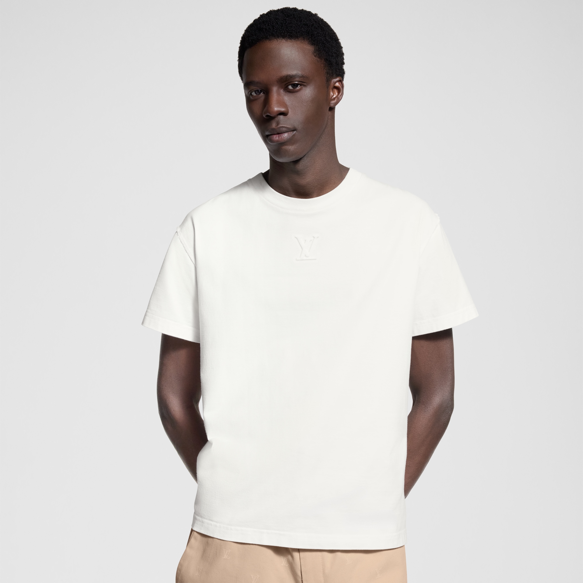 Embossed LV T-Shirt - For Men | LOUIS VUITTON